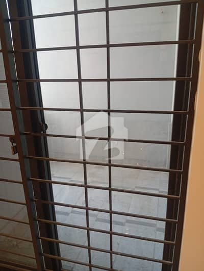 ملٹری اکاؤنٹس سوسائٹی ۔ بلاک سی ملٹری اکاؤنٹس ہاؤسنگ سوسائٹی,لاہور میں 8 مرلہ Studio مکان 2.15 کروڑ میں برائے فروخت۔