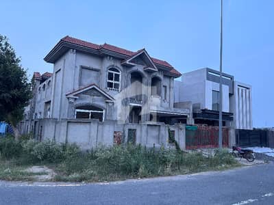 1 Kanal Gray Structure Corner House For Sale In DHA Lahore 1 Kanal Gray Structure Corner House For Sale In DHA Lahore