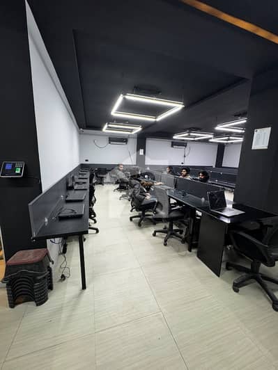 Fully Furnished Office For Rent 70 Seats