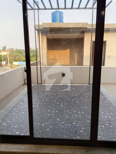 5 Marla Ultra Modern House Available For Sale