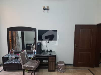 10 Marla Full House For Rent In UET Society A Spacious 10 Marla Full House Is Available For Rent In UET Security.