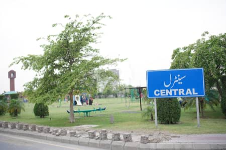 10 MARLA RESIDENTIAL PLOT FOR SALE IN VERY REASONABLE PRICE