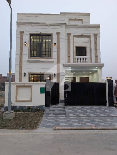 بحریہ نشیمن ۔ آئرس بحریہ نشیمن,لاہور میں 3 کمروں کا 5 مرلہ مکان 1.75 کروڑ میں برائے فروخت۔