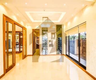 1 Kanal Luxury Lower Portion | Separate Entrance | Prime Location | DHA Phase 4 Lahore | For Rent
