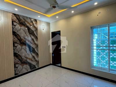 Prominently-Located 5 Marla House Available In Central Park - Block A1