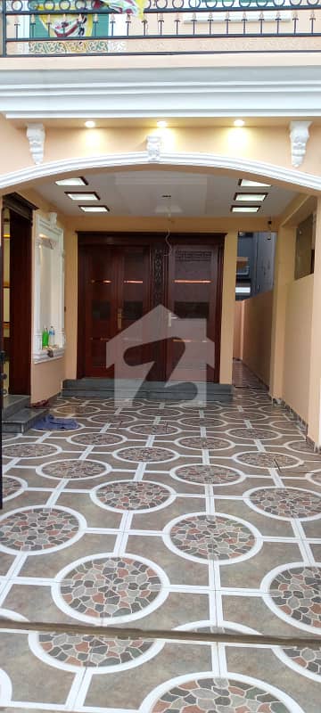 10 MARLA PORTION AVAILABLE IN VALENCIA TOWN