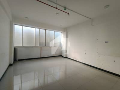 جی ۔ 8 مرکز جی ۔ 8,اسلام آباد میں 3 مرلہ Studio دفتر 2.2 لاکھ میں کرایہ پر دستیاب ہے۔