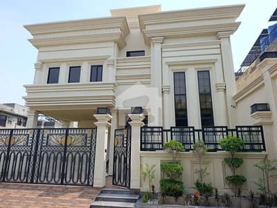 5 Marla Brand New Luxury House for Sale in Johar Town Hot Location