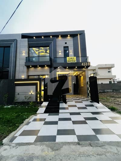 5 Marla Ultra Modern House For Sale At Prime Location