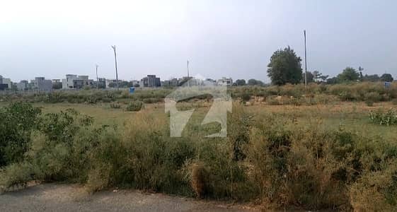 ڈی ایچ اے فیز9 پریزم - بلاک آر ڈی ایچ اے فیز9 پریزم,ڈی ایچ اے ڈیفینس,لاہور میں 5 مرلہ رہائشی پلاٹ 1.05 کروڑ میں برائے فروخت۔
