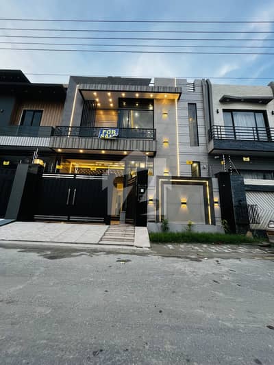 5 Marla Ultra Modern House At Prime Location