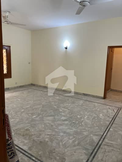 ایف ۔ 10/1 ایف ۔ 10,اسلام آباد میں 4 کمروں کا 1 کنال مکان 18.0 کروڑ میں برائے فروخت۔