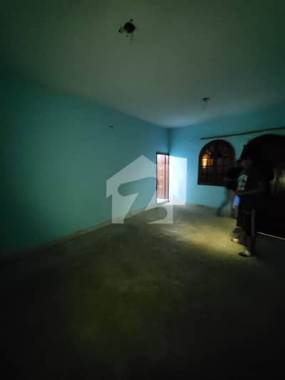 Old Demolished House Available For Sale