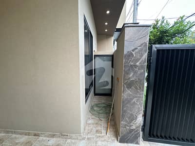 5 Marla brand new luxurious house for sale