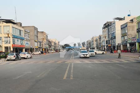 Prime Entrance Location | 4.5 Marla Super-Hot Commercial Plot in Block A, Al-Kabir Town Phase 2