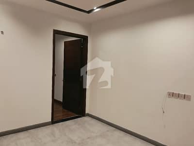 1 Bed Unfurnished Apartment For Rent