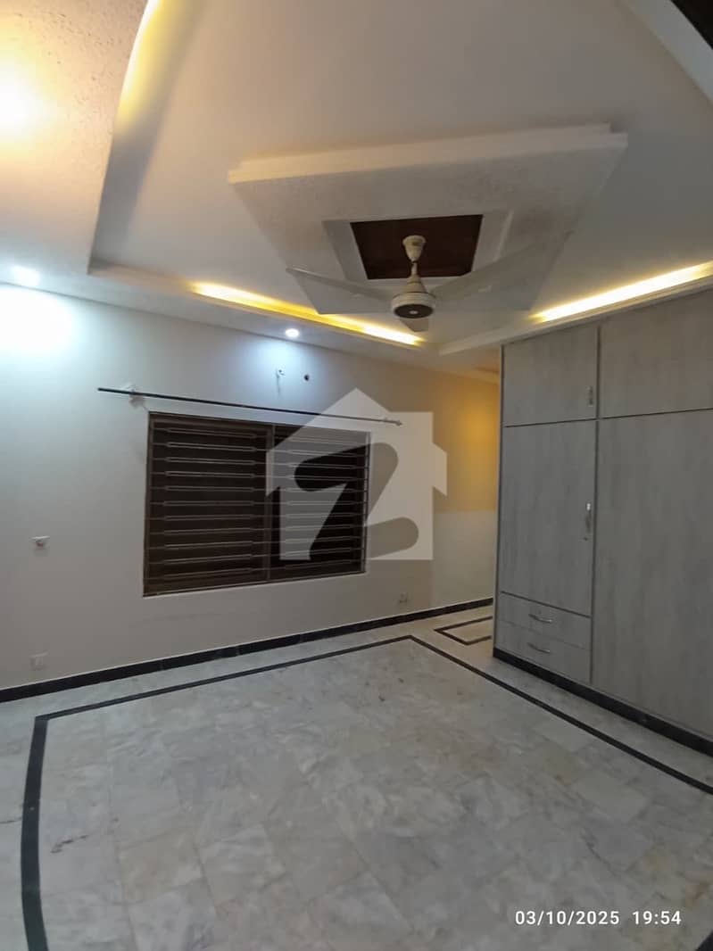 BEAUTIFUL LOCATION LIKE BRAND NEW HOUSE FOR SALE BEAUTIFUL LOCATION LIKE BRAND NEW HOUSE FOR SALE
