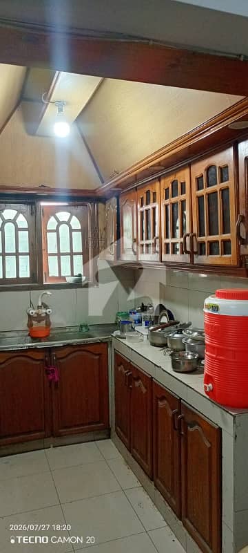 Bank loan applicable 4th floor (Without lift) 2Bed-DD Flat for sale in Block-7, Gulshan-e-Iqbal Karachi