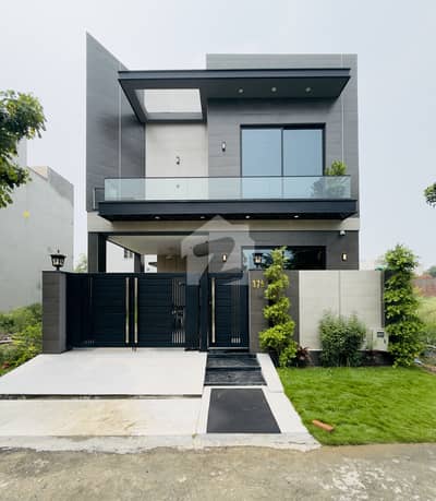 5 MARLA ULTRA MODERN HOUSE FOR SALE | PRIME LOCATION OF DHA 9 TOWN