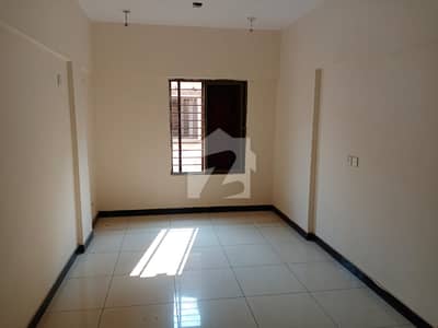 2nd Floor With Roof Top 3Bed-DD Flat Available For Sale In Kings Cottages, Block-7 Gulistan-E-Jauhar Karachi