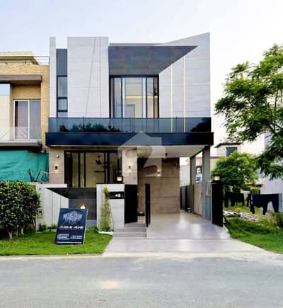 5 MARLA MAZHAR MUNIR DESIGNER HOUSE ON 50'FEET ROAD | TOP LOCATION OF DHA 9 TOWN