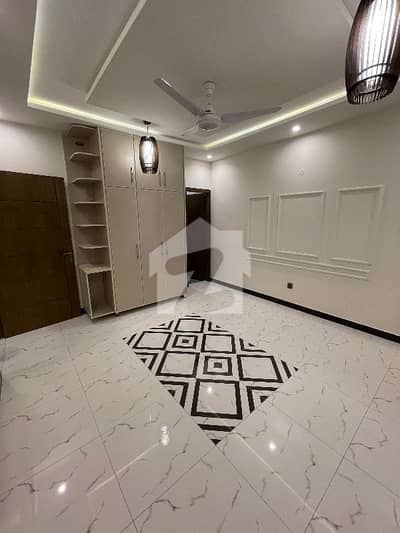 Book House Today In D-12