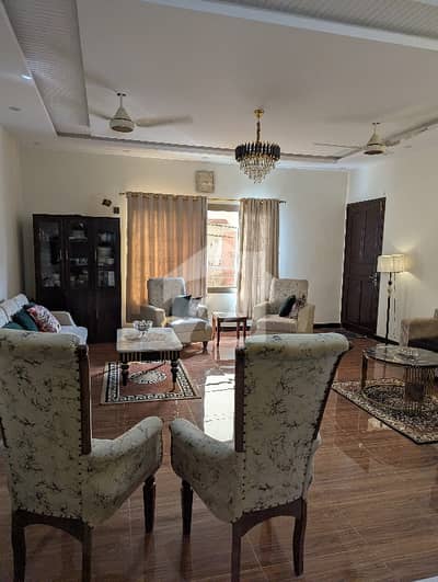 Brand New First Floor 3 Bed Drawing Lounge American Kitchen Terrace West Open 240 Yards