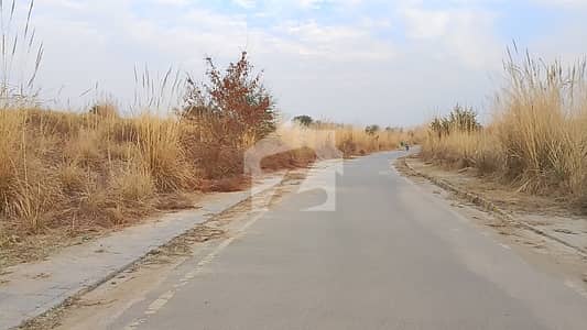 او پی ایف ویلی اسلام آباد میں 14 مرلہ رہائشی پلاٹ 64.0 لاکھ میں برائے فروخت۔