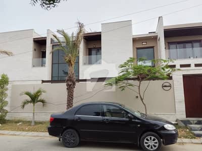 Good 1000 Square Yards House For Rent In DHA Phase 8