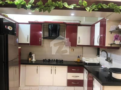 Get A Prime Location 900 Square Feet Flat For sale In Gulshan-e-Iqbal - Block 13/C