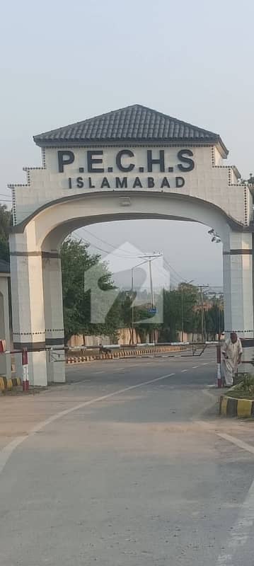 5 Marla Plot Available For Sale In K Block