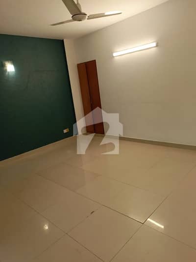 Fully Renovated Full Floor Apartment For Rent Three Master Bedrooms Proper Drawing Lounge Tiled Flooring Italian Kitchen Ground Facing Rahat Commercial