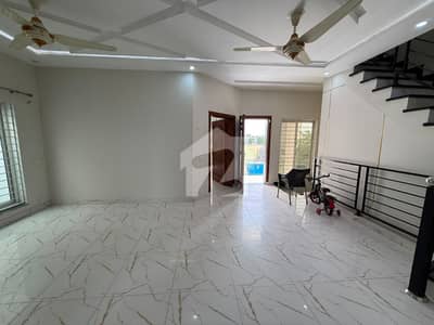 10 Marla Upper Portion for Rent Sector E, Bahria Town Lahore