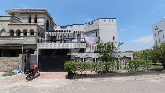 12 Marla House For Sale