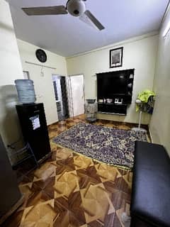Ideal Flat For Bohri Community, 3 Bed 2 Bath Drawing Lounge Flat 4th Floor Neat and Clean Condition in Block G ideal Location