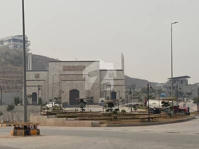 5 MARLA PLOT AVAILABLE FOR SALE IN DHA PHASE 4 PRIME LOCATION SECTOR E