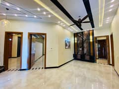 10 Marla Ground Portion For Rent