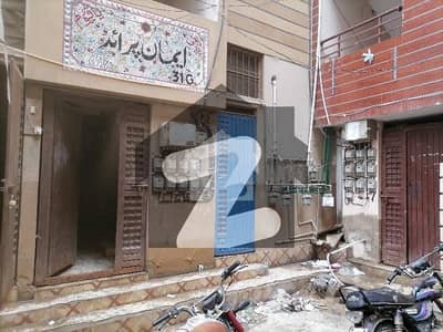 اللہ والا ٹاؤن - سیکٹر 31-جی اللہ والا ٹاؤن,کورنگی,کراچی میں 2 کمروں کا 2 مرلہ فلیٹ 25.0 لاکھ میں برائے فروخت۔