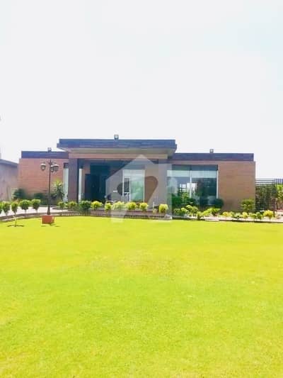 بیدیاں روڈ لاہور میں 4 کمروں کا 4 کنال فارم ہاؤس 7.5 کروڑ میں برائے فروخت۔