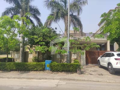 1 Kanal Owner Built House For Sale On Investor Rate