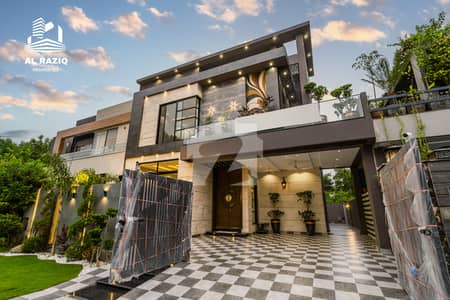 8 MARLA ULTRA MODREN HOUSE FOR RENT DEAL OF THE WEEK