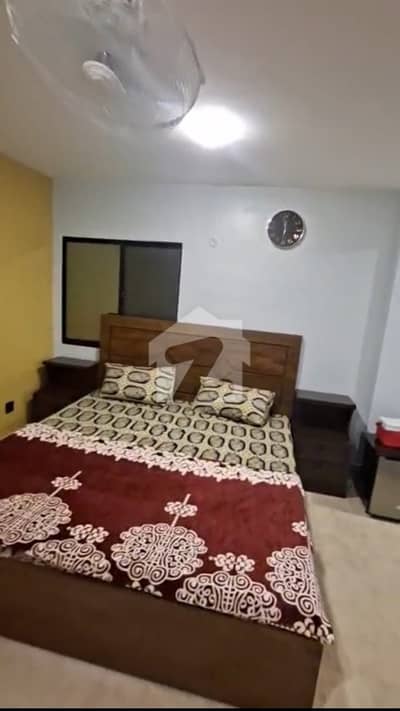 ڈی ایچ اے فیز 4 ڈی ایچ اے ڈیفینس,کراچی میں 2 کمروں کا 1 کنال فلیٹ 1.0 کروڑ میں برائے فروخت۔