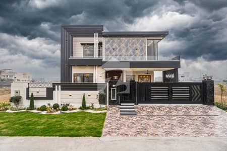Modern Soild Designed 1 Kanal House In DHA Phasse 6 For Sale Modern Soild Designed 1 Kanal House In DHA Phasse 6 For Sale