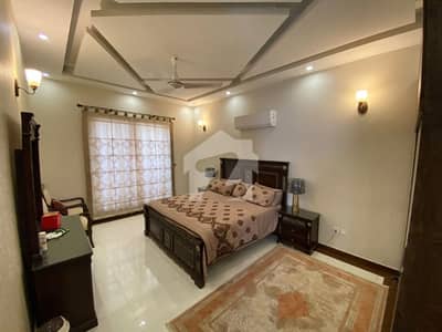 Modern Design 250 Square Yards 4 & 5 Bedrooms Villas Available For Sale in Precinct 1 Bahria Town Karachi