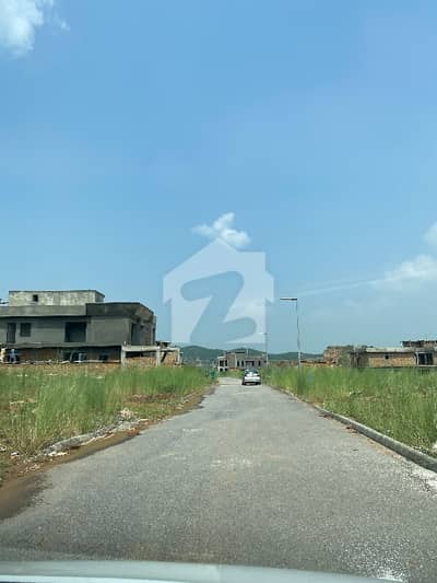 Prime Possession Plot For Sale In DHA Phase 3, Sector D Excellent Location