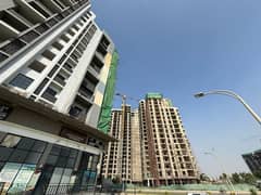 Naya Nazimabad Luxurious Apartment FL-05 | Easy Instalment Plan | 5 Rooms + 3 Bed d/d + Park Face + Corner + West Open + Globe Residency + Most Premium Location