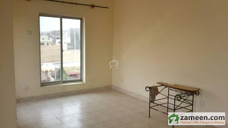 Awami Villas 2 for Rent 2 Bed 1 Bath 1 Kitchen and TV Lounge