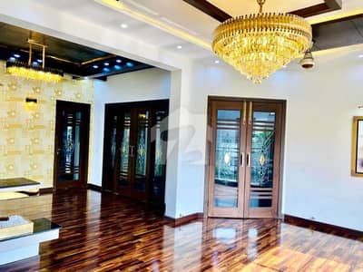 1 Kanal House In Bahria Town - Sector E For Sale At Good Location