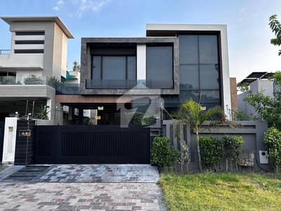 2 Kanal House For Rent Mode Town Ideal Option Facing Park For Offices And Families