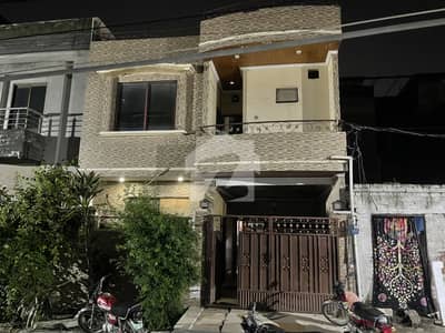 جوہر ٹاؤن فیز 2 جوہر ٹاؤن,لاہور میں 5 کمروں کا 5 مرلہ مکان 1.05 لاکھ میں کرایہ پر دستیاب ہے۔ جوہر ٹاؤن فیز 2 جوہر ٹاؤن,لاہور میں 5 کمروں کا 5 مرلہ مکان 1.05 لاکھ میں کرایہ پر دستیاب ہے۔